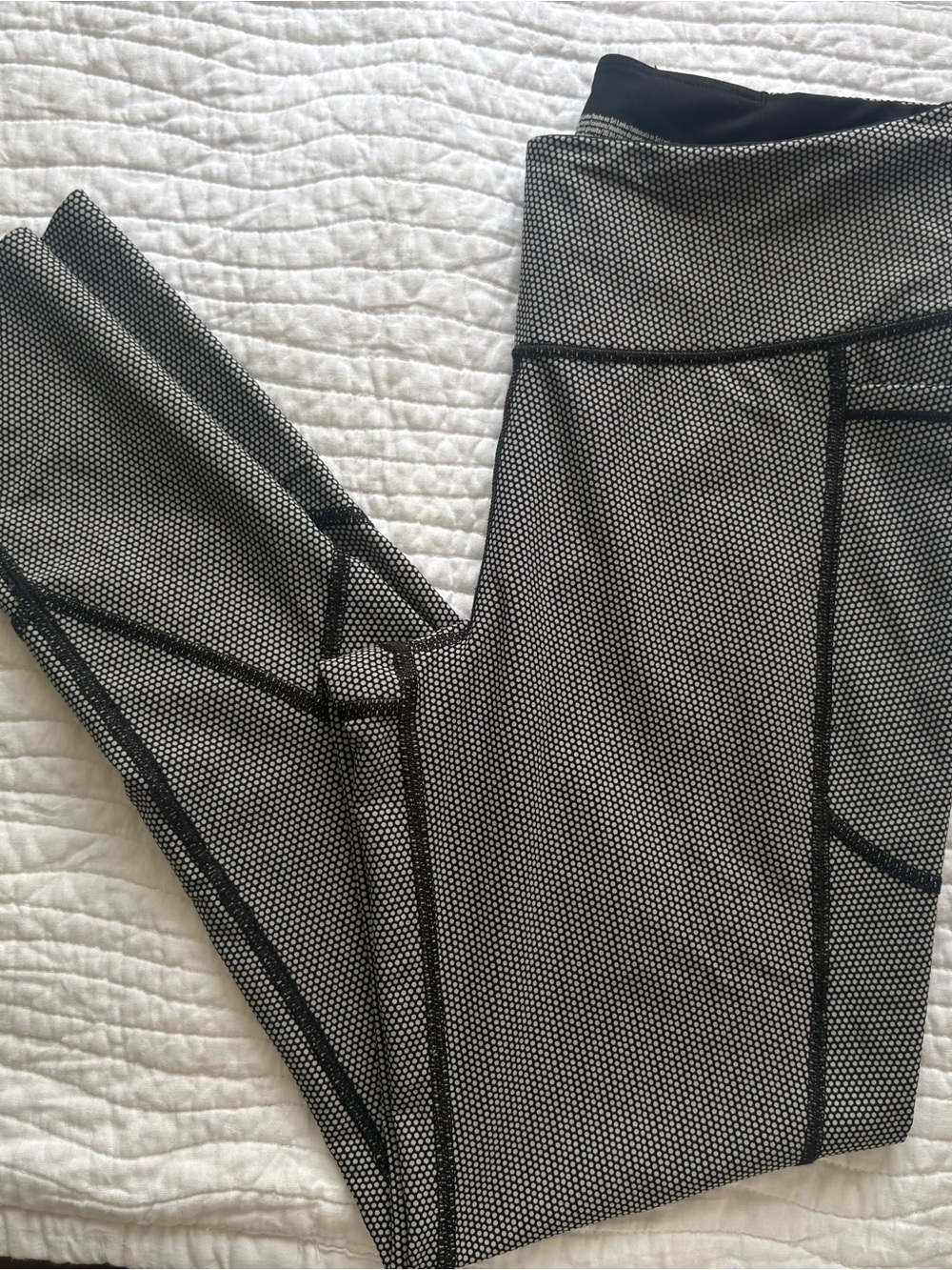 Victoria Secret Black & White Micro Dot High-Waist Leggings